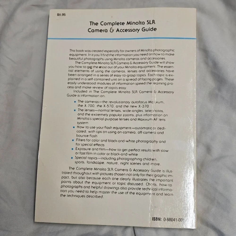Complete Minolta Single Lens Reflex Camera and Accessory Guide Minolta Paperback - Picture 3 of 8